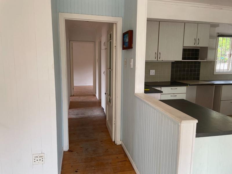 To Let 5 Bedroom Property for Rent in Kommetjie Western Cape